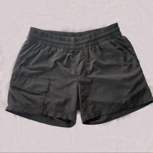 Columbia women’s silver ridge pull on shorts